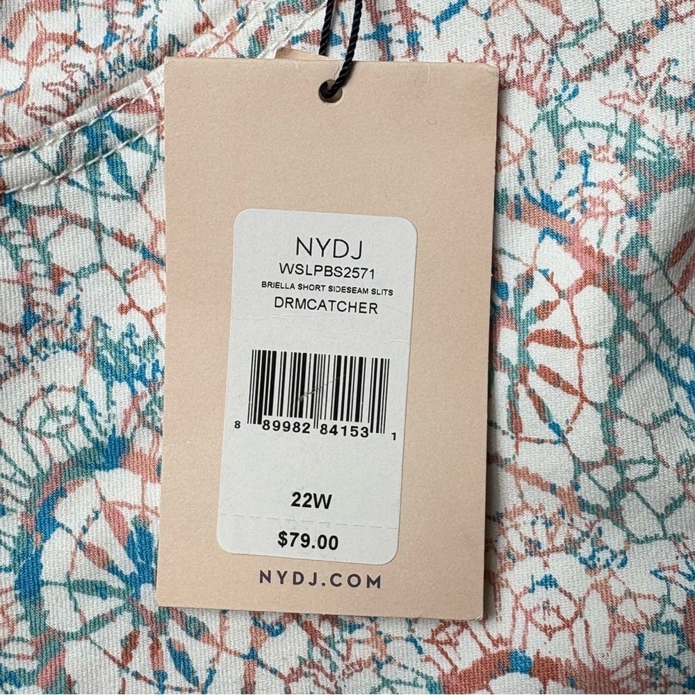 NYDJ Briella Denim Bermuda Shorts Sz 22W Dreamcatcher Print Lift Tuck 5 Pocket - Picture 13 of 13